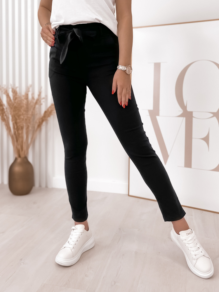 HOSE PYLOS SCHWARZ
