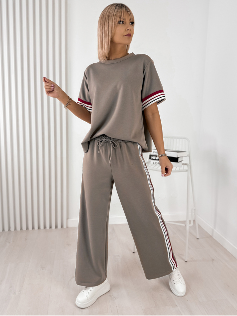 SET BUENNA BROWN