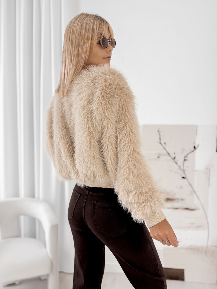 ЯКЕ МЕБЕЛИ LYNX FURNITURE БЕЖОВA