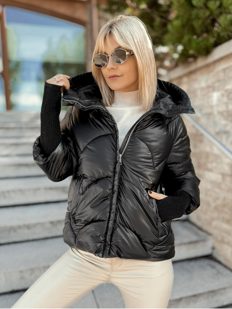 STRIUKĖ EDMONDAS JUODA