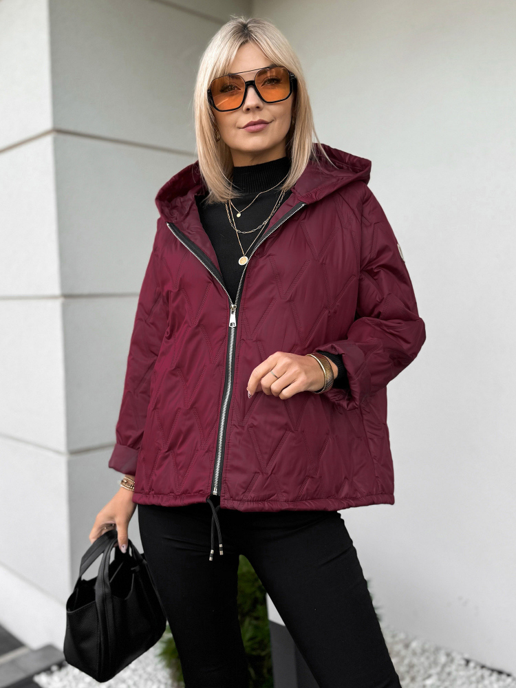 STRIUKĖ ELINOR BORDO SPALVOS