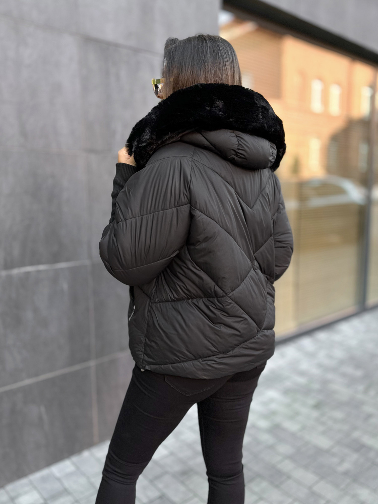 STRIUKĖ ROCINANTE JUODA