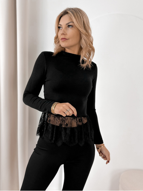 PALAIDINĖ AVERY JUODA