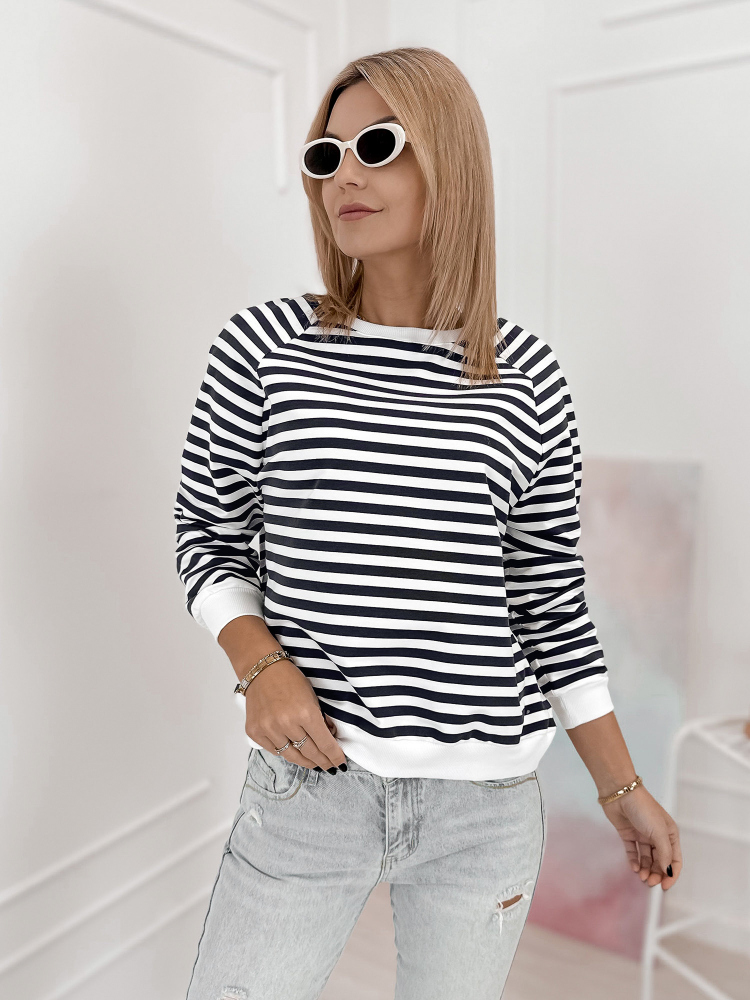 JOPA BETISE NEAGRA