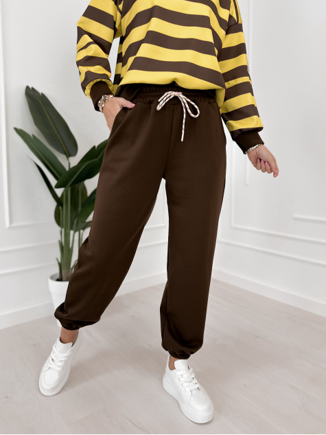 SET DRESS REGIS FOUR