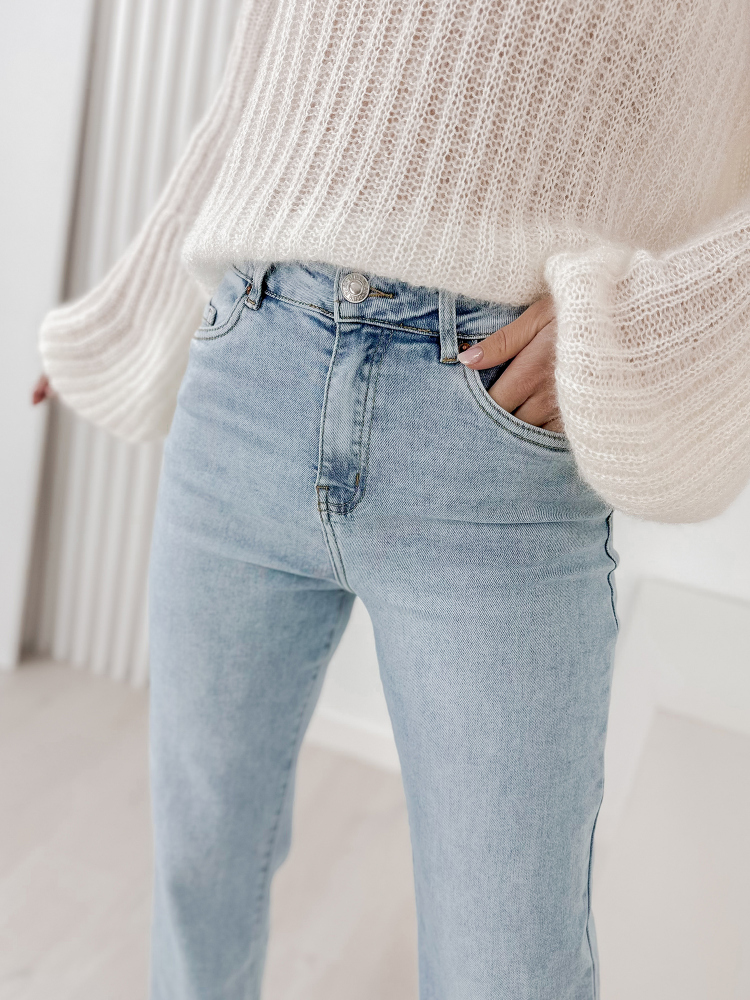 ПАНТАЛОНИ CEZANNE JEANS