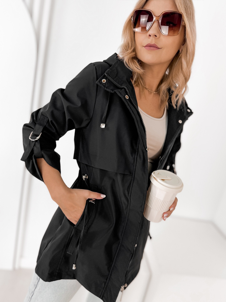 STRIUKĖ INGRID JUODA