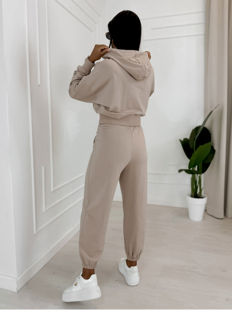 KOMPLEKTS DRESS KETRY TUMŠI BĒŠAIS