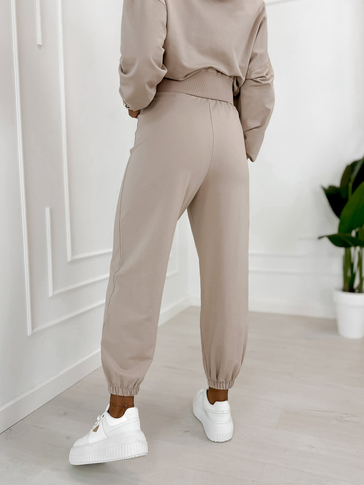 SOUPRAVA DRESS KETRY TMAVĚ BÉŽOVÝ