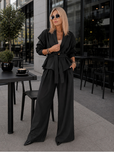 JACKE HOKNEY SCHWARZ