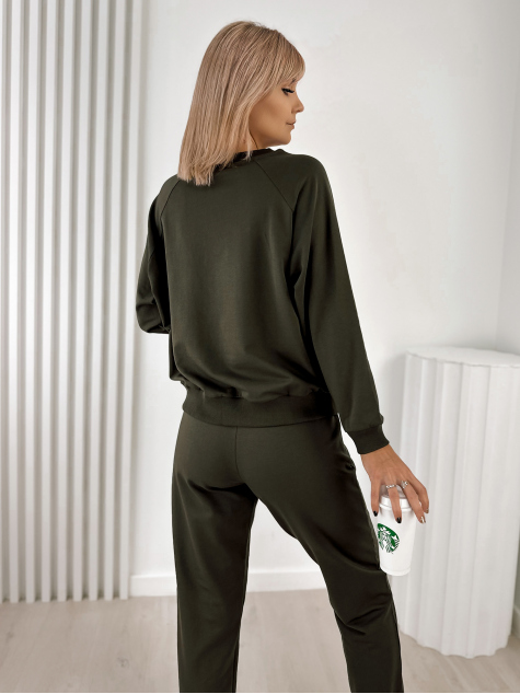 KOMPLEKTAS DRESS TOREVA CHAKI SPALVOS
